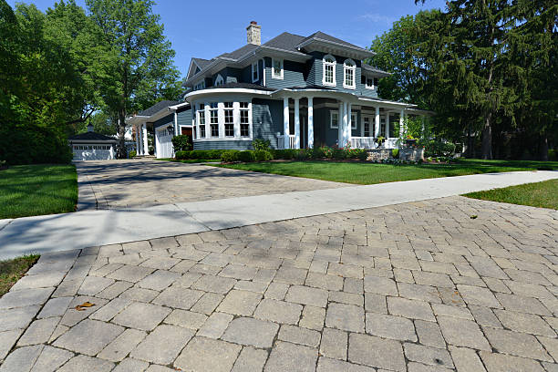Best Driveway Pavers Contractor  in Muniz, TX